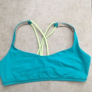 Lululemon Free To Be Bra